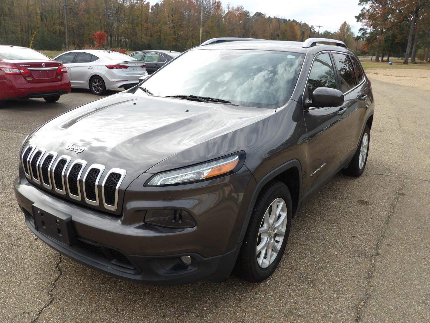 2018 Granite Crystal Metallic /Black Jeep Cherokee (1C4PJLLB9JD) , located at 401 First NE, Bearden, AR, 71720, (870) 687-3414, 33.726528, -92.611519 - Photo#0